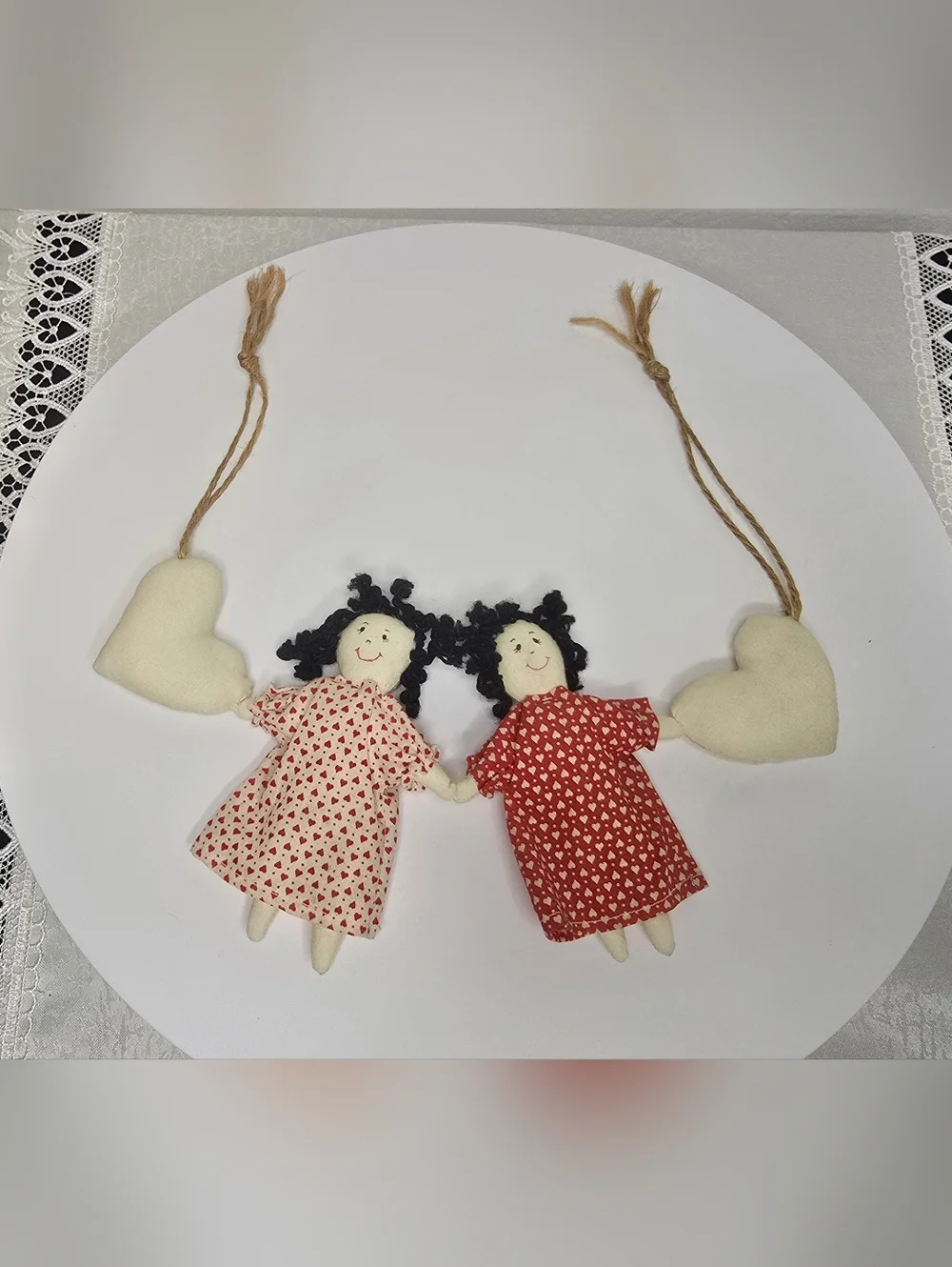 Vintage Rag Dolls & Hearts Garland Decor [ Read Details ]